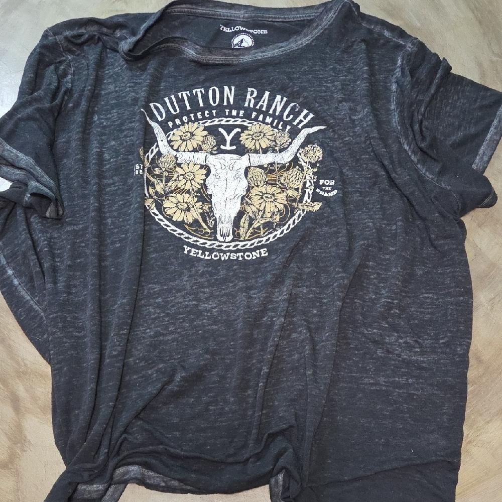 Dutton Ranch Black Short Sleeve Tee